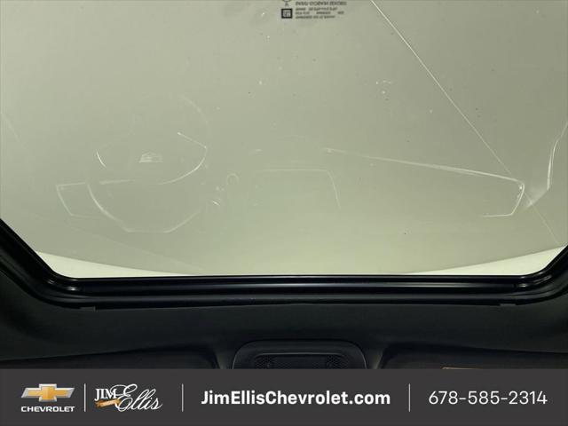 used 2023 Cadillac XT5 car, priced at $28,000