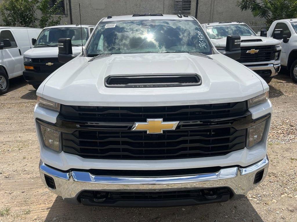 new 2024 Chevrolet Silverado 2500 car, priced at $57,988