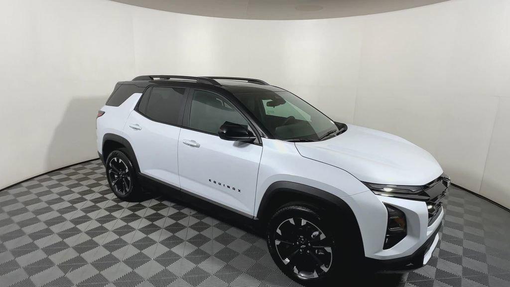 new 2026 Chevrolet Equinox car, priced at $36,102