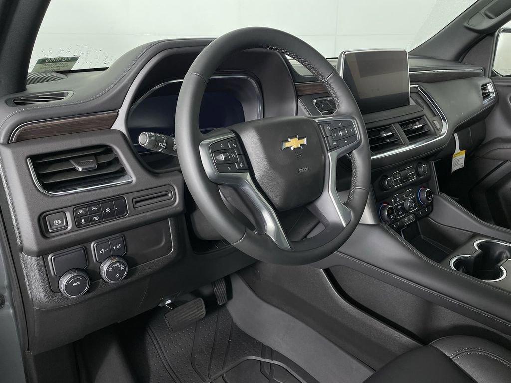 new 2024 Chevrolet Suburban car, priced at $68,235