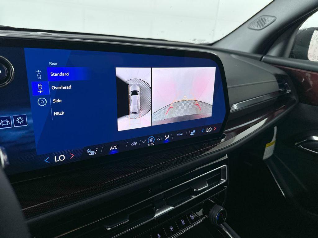 new 2026 Chevrolet Traverse car, priced at $56,113