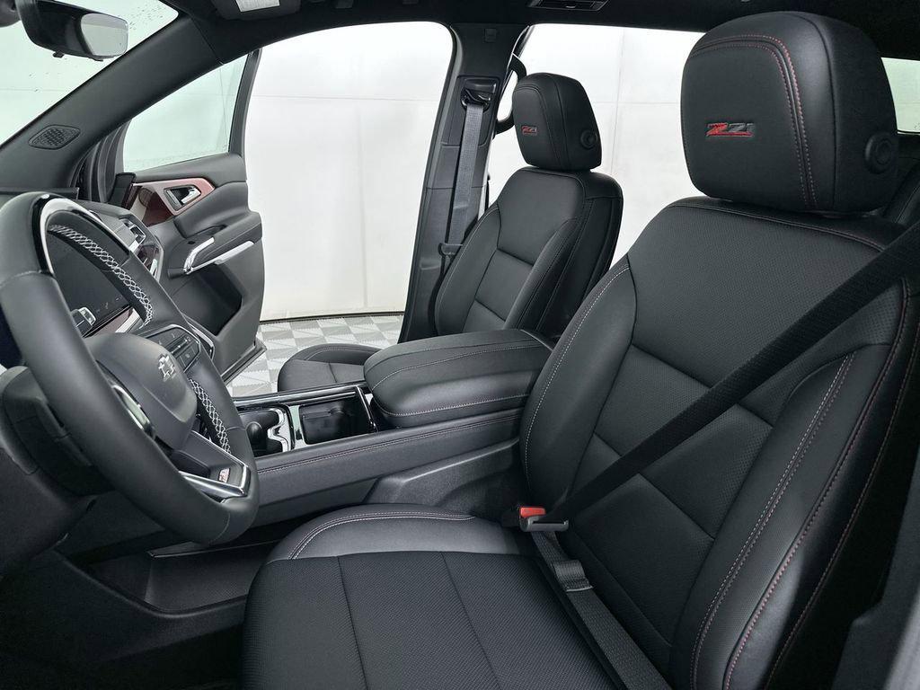 new 2026 Chevrolet Traverse car, priced at $56,113