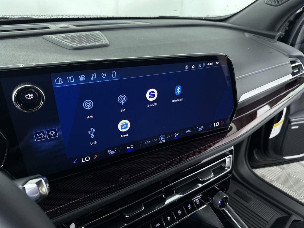 new 2026 Chevrolet Traverse car, priced at $56,113