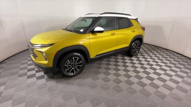new 2025 Chevrolet TrailBlazer car, priced at $33,795