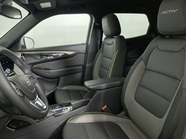new 2025 Chevrolet TrailBlazer car, priced at $33,795