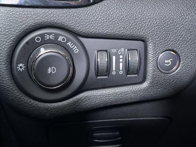 used 2023 Jeep Cherokee car, priced at $21,000