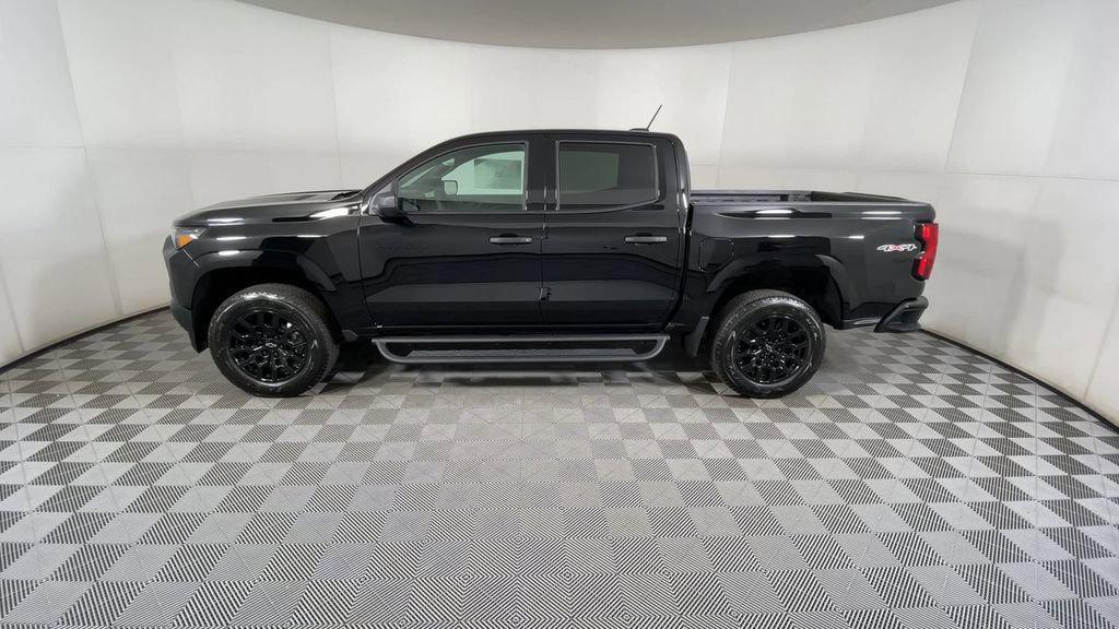new 2025 Chevrolet Colorado car, priced at $37,570