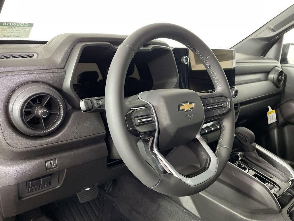 new 2025 Chevrolet Colorado car, priced at $37,570