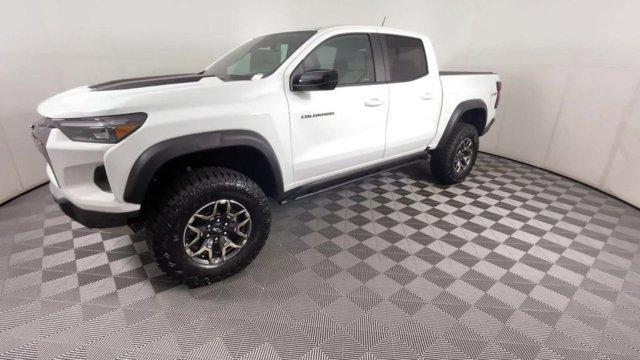 new 2024 Chevrolet Colorado car, priced at $46,555