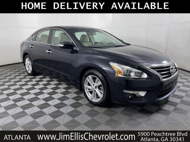 used 2013 Nissan Altima car, priced at $10,789
