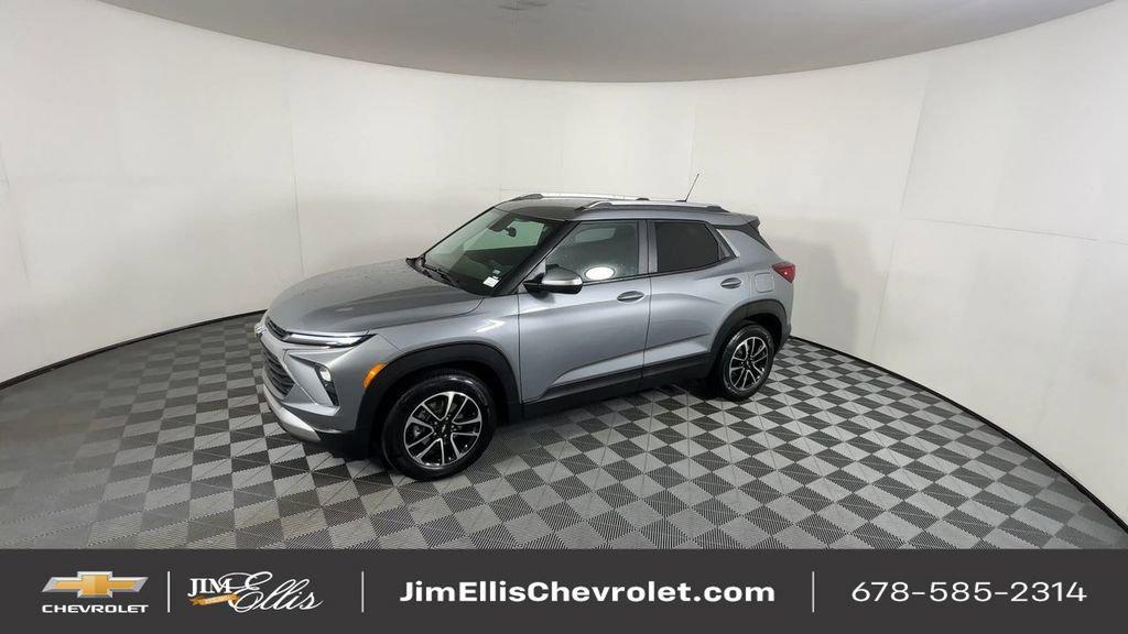 used 2025 Chevrolet TrailBlazer car, priced at $22,500