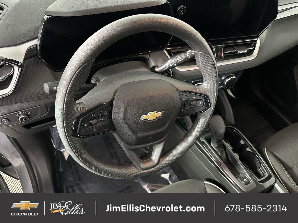 used 2025 Chevrolet TrailBlazer car, priced at $22,500