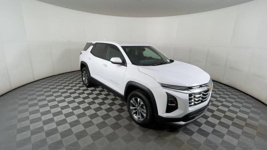 new 2026 Chevrolet Equinox car, priced at $28,887