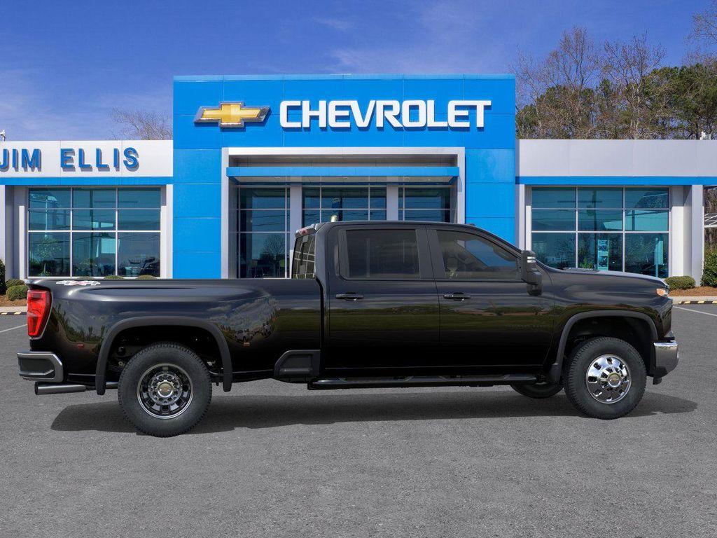 new 2026 Chevrolet Silverado 3500 car, priced at $79,365