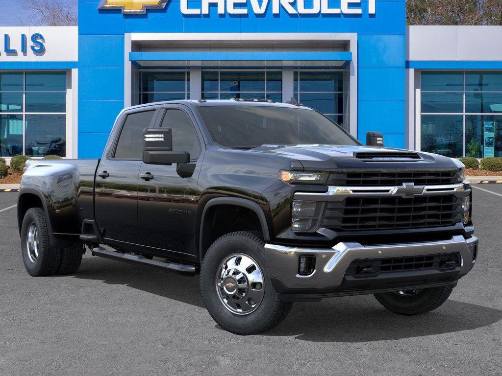 new 2026 Chevrolet Silverado 3500 car, priced at $79,365
