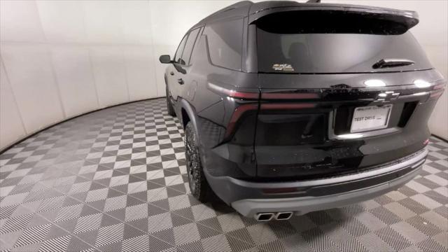 new 2025 Chevrolet Traverse car, priced at $50,463