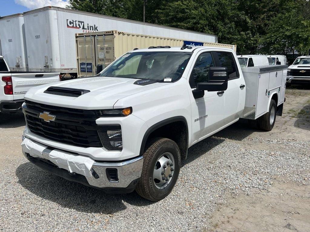 new 2024 Chevrolet Silverado 3500 car, priced at $70,068