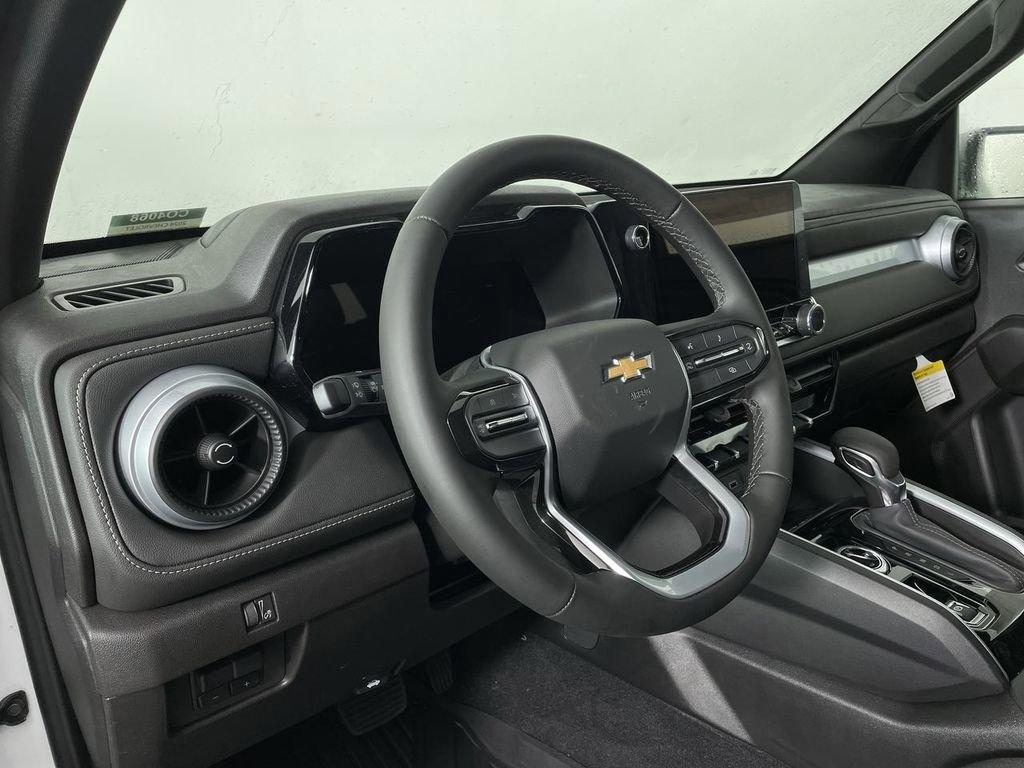 new 2024 Chevrolet Colorado car, priced at $39,800