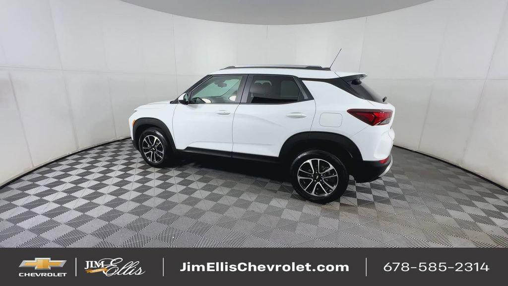 used 2025 Chevrolet TrailBlazer car, priced at $22,000