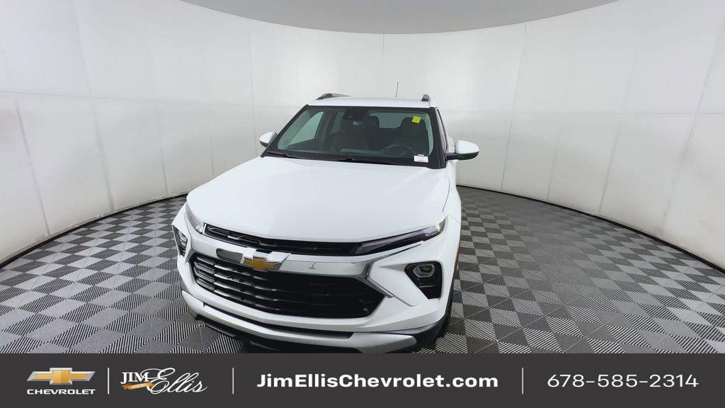used 2025 Chevrolet TrailBlazer car, priced at $22,000