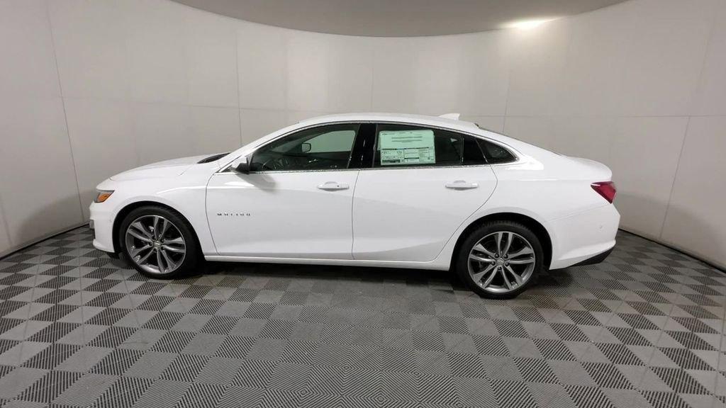 new 2025 Chevrolet Malibu car, priced at $33,890