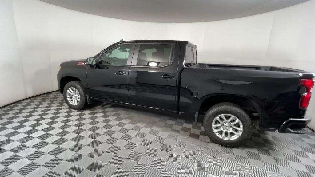 used 2022 Chevrolet Silverado 1500 car, priced at $44,989