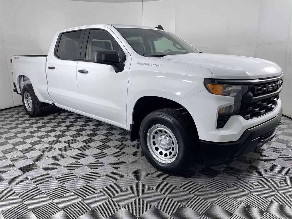 new 2024 Chevrolet Silverado 1500 car, priced at $47,320