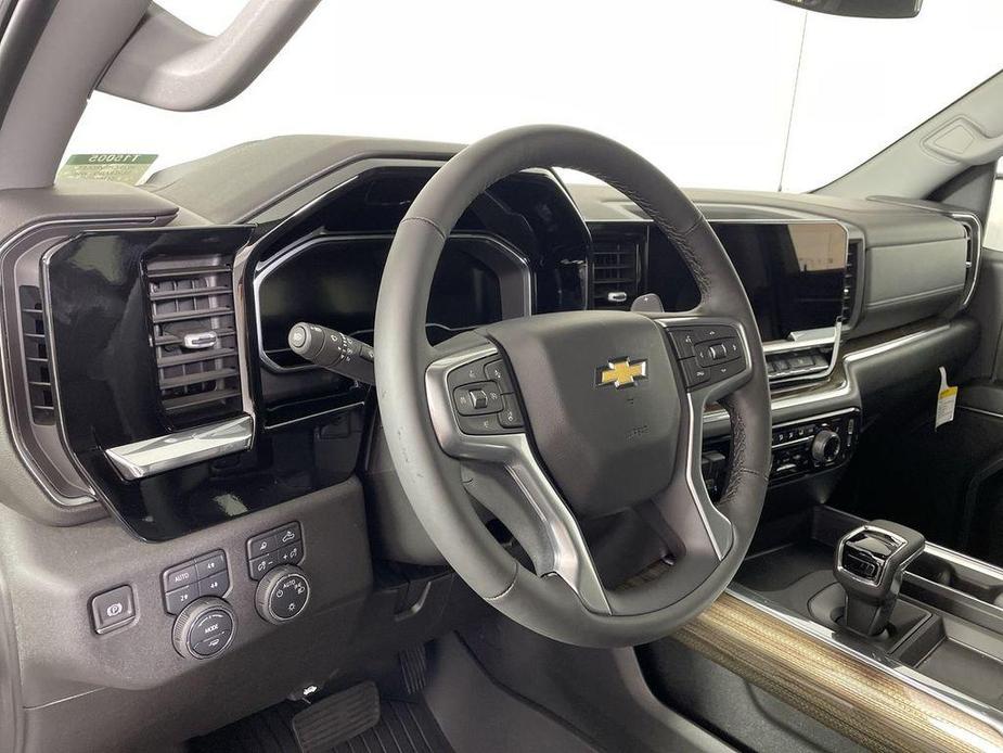 new 2025 Chevrolet Silverado 1500 car, priced at $56,260