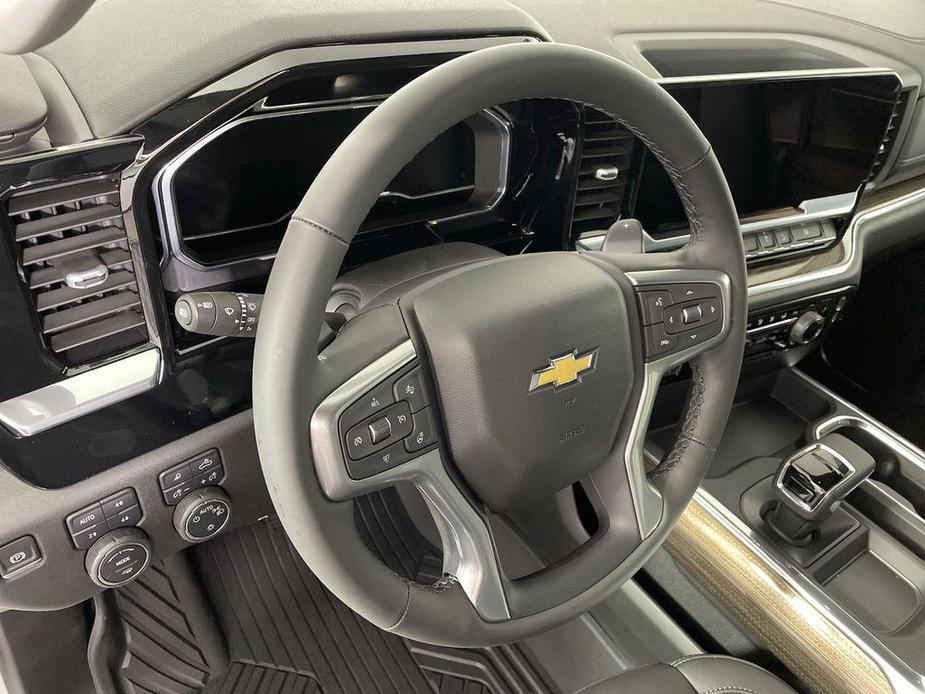 new 2025 Chevrolet Silverado 1500 car, priced at $56,260