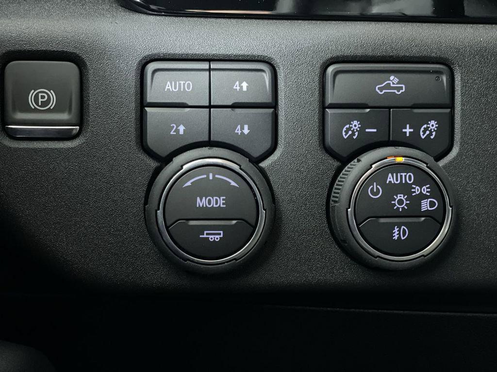 new 2025 Chevrolet Silverado 1500 car, priced at $50,162