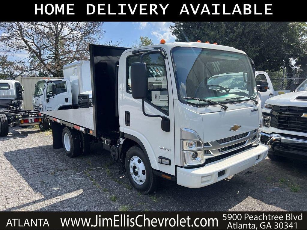 new 2025 Chevrolet Express 3500 car, priced at $68,405