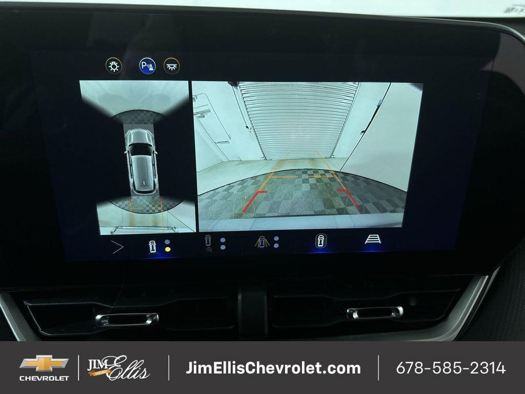 used 2025 Chevrolet Equinox car, priced at $27,171