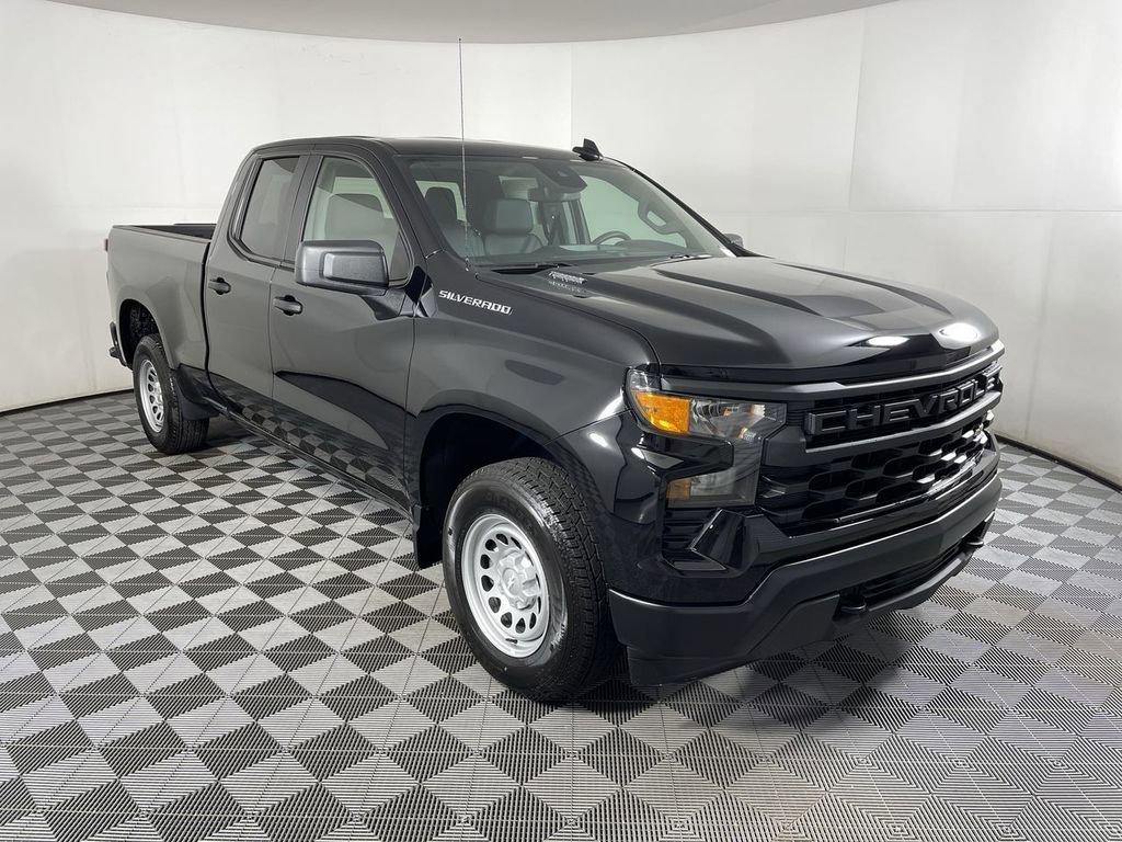 new 2024 Chevrolet Silverado 1500 car, priced at $40,625