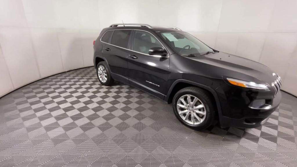 used 2014 Jeep Cherokee car, priced at $15,499