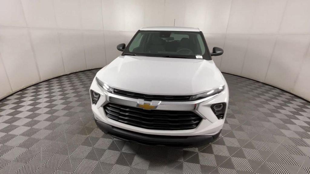 new 2026 Chevrolet TrailBlazer car, priced at $26,358