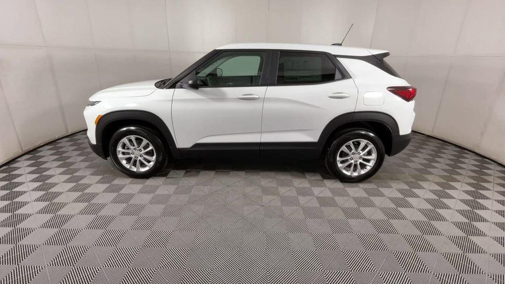 new 2026 Chevrolet TrailBlazer car, priced at $26,358
