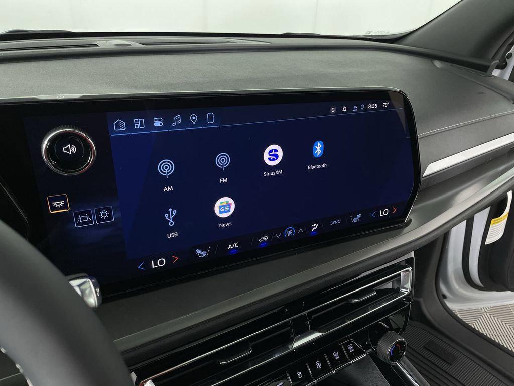 new 2026 Chevrolet Traverse car, priced at $48,372