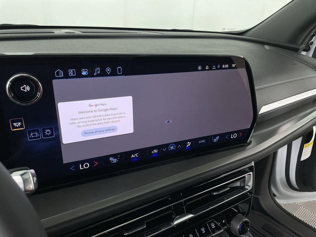 new 2026 Chevrolet Traverse car, priced at $48,372