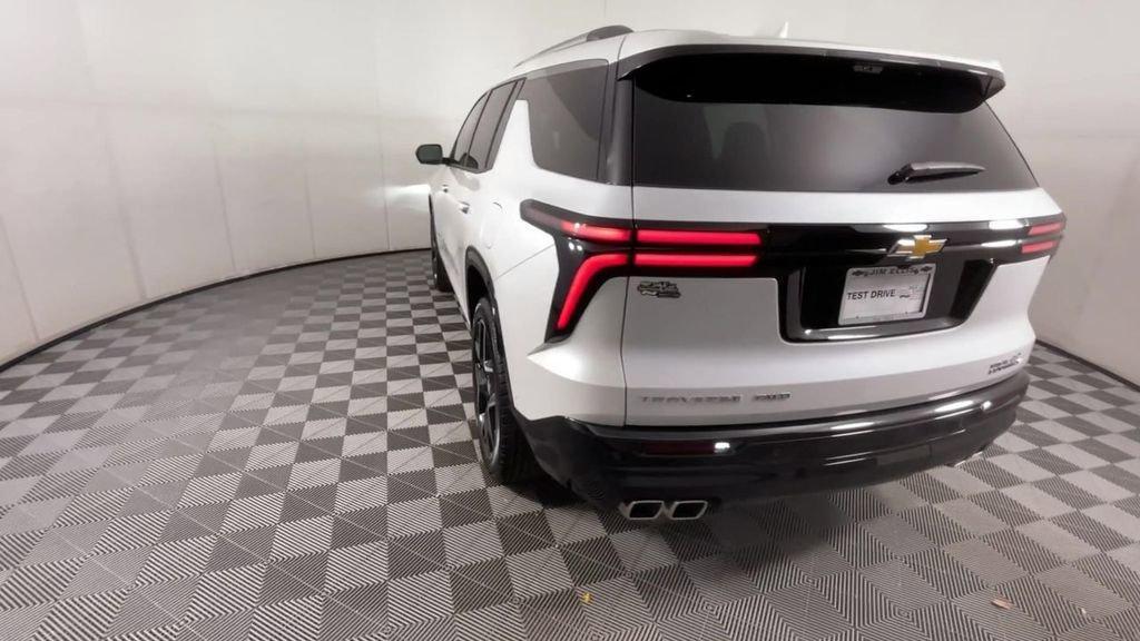 new 2025 Chevrolet Traverse car, priced at $57,870