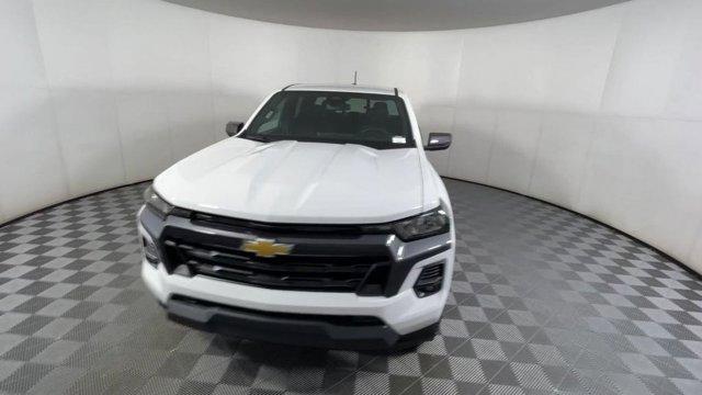 new 2024 Chevrolet Colorado car, priced at $31,115