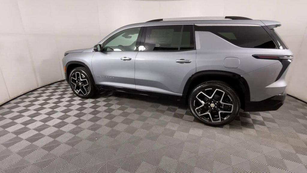 new 2026 Chevrolet Traverse car, priced at $60,920