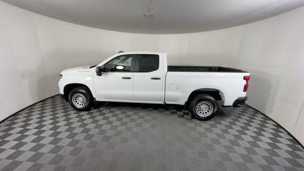 new 2026 Chevrolet Silverado 1500 car, priced at $39,370