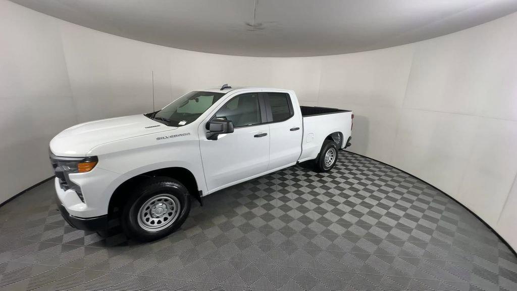 new 2026 Chevrolet Silverado 1500 car, priced at $39,370