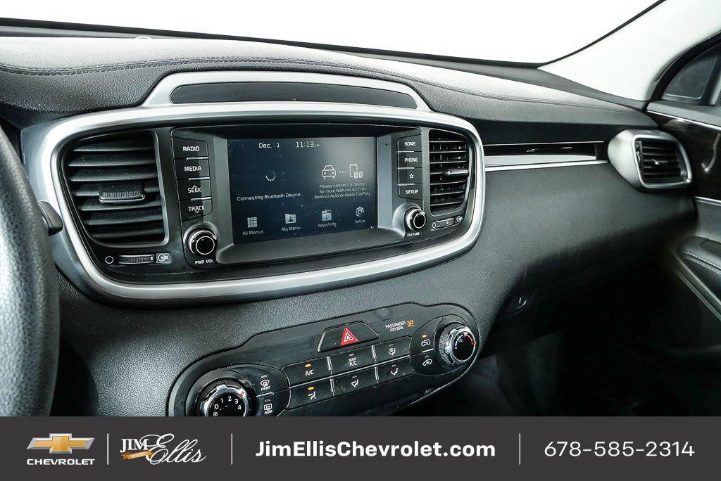 used 2019 Kia Sorento car, priced at $9,999