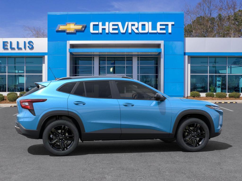 new 2025 Chevrolet Trax car, priced at $27,340