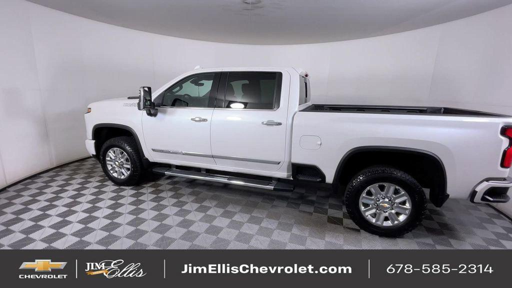 used 2025 Chevrolet Silverado 2500 car, priced at $77,400