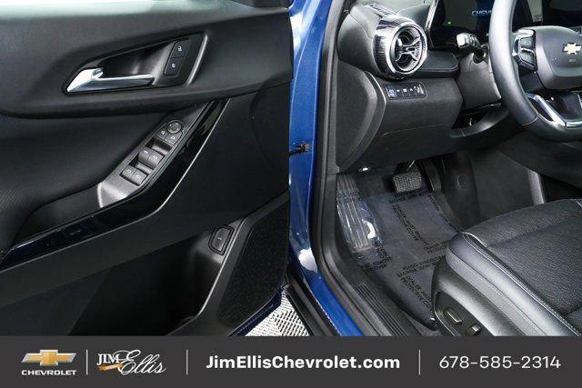 used 2025 Chevrolet Equinox car, priced at $26,635