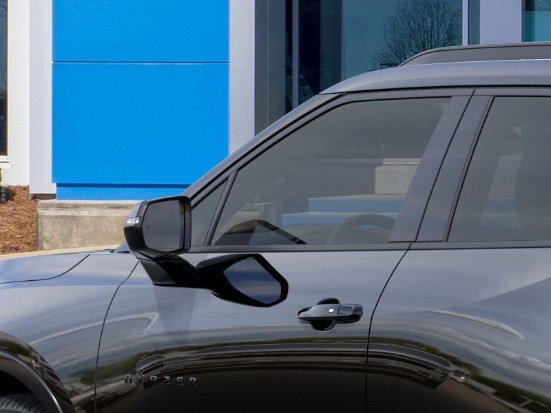 new 2025 Chevrolet Blazer car, priced at $47,133