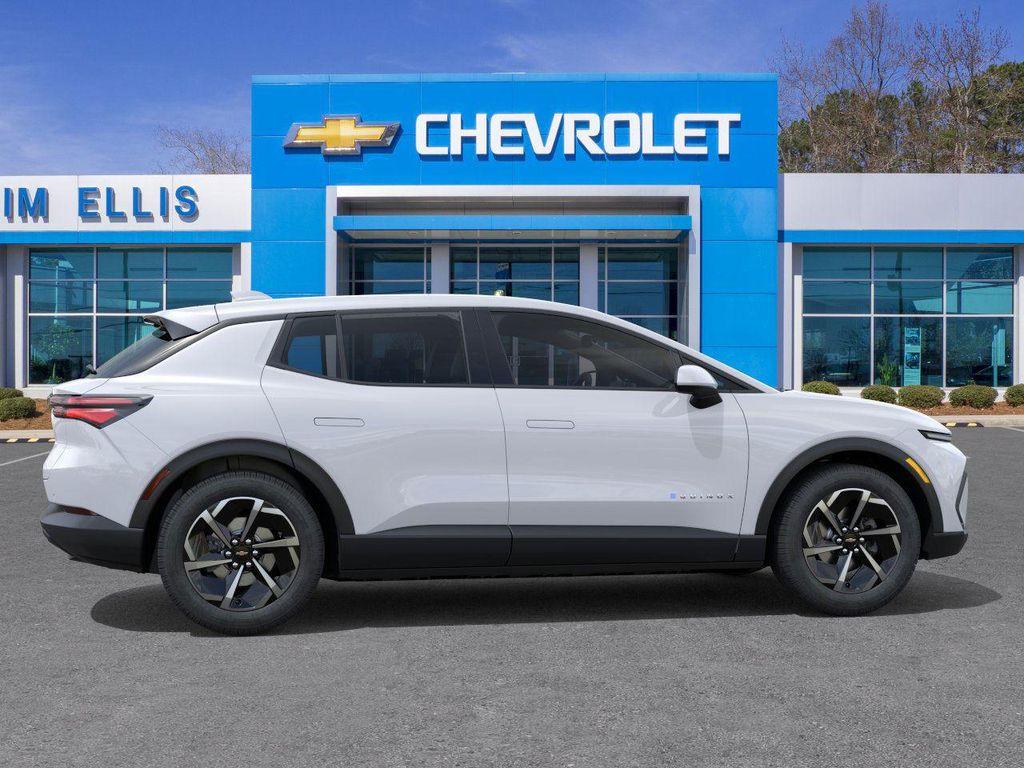 new 2026 Chevrolet Equinox EV car, priced at $35,890