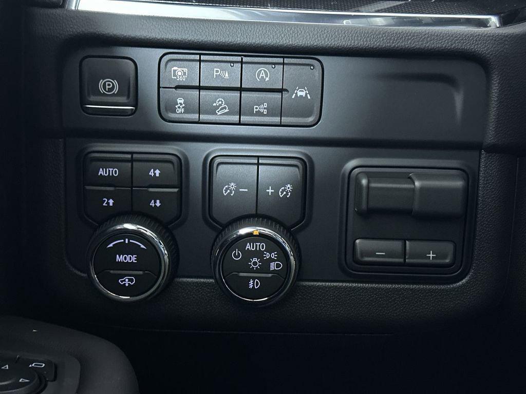 new 2026 Chevrolet Suburban car, priced at $85,343